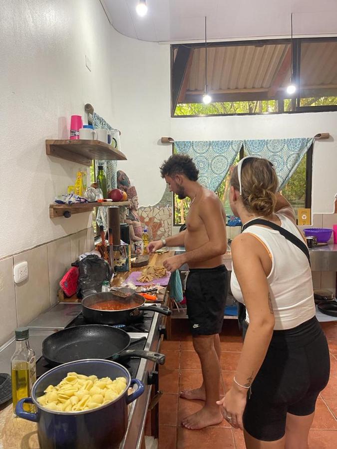 Luminosa Uvita Hostel מראה חיצוני תמונה