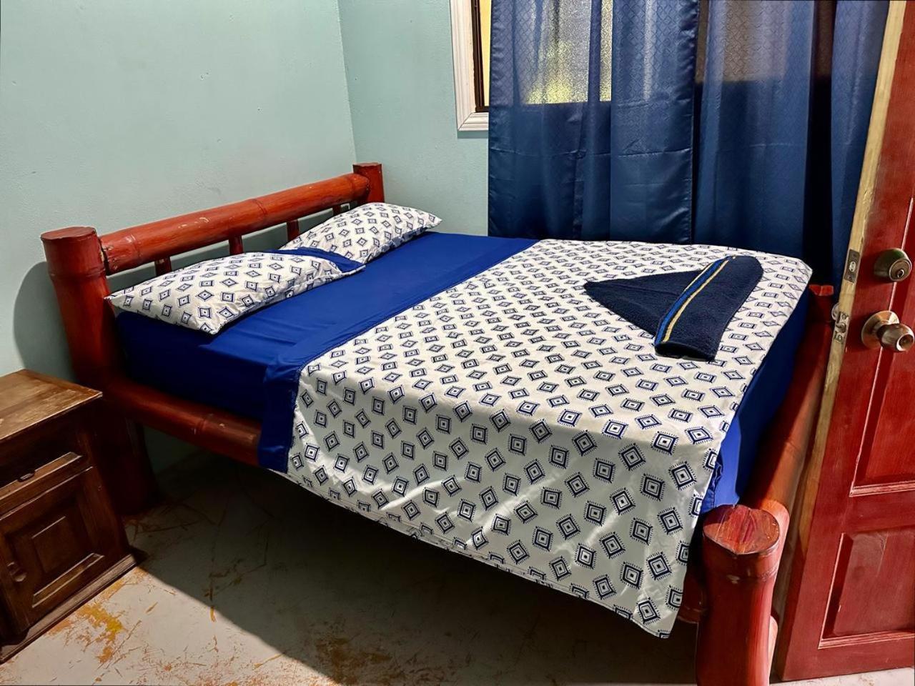 Luminosa Uvita Hostel מראה חיצוני תמונה